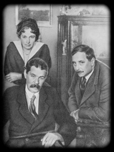 А. М. Горький, Г. Уэллс и М. Ф. Андреева, Петроград, 1920 г.